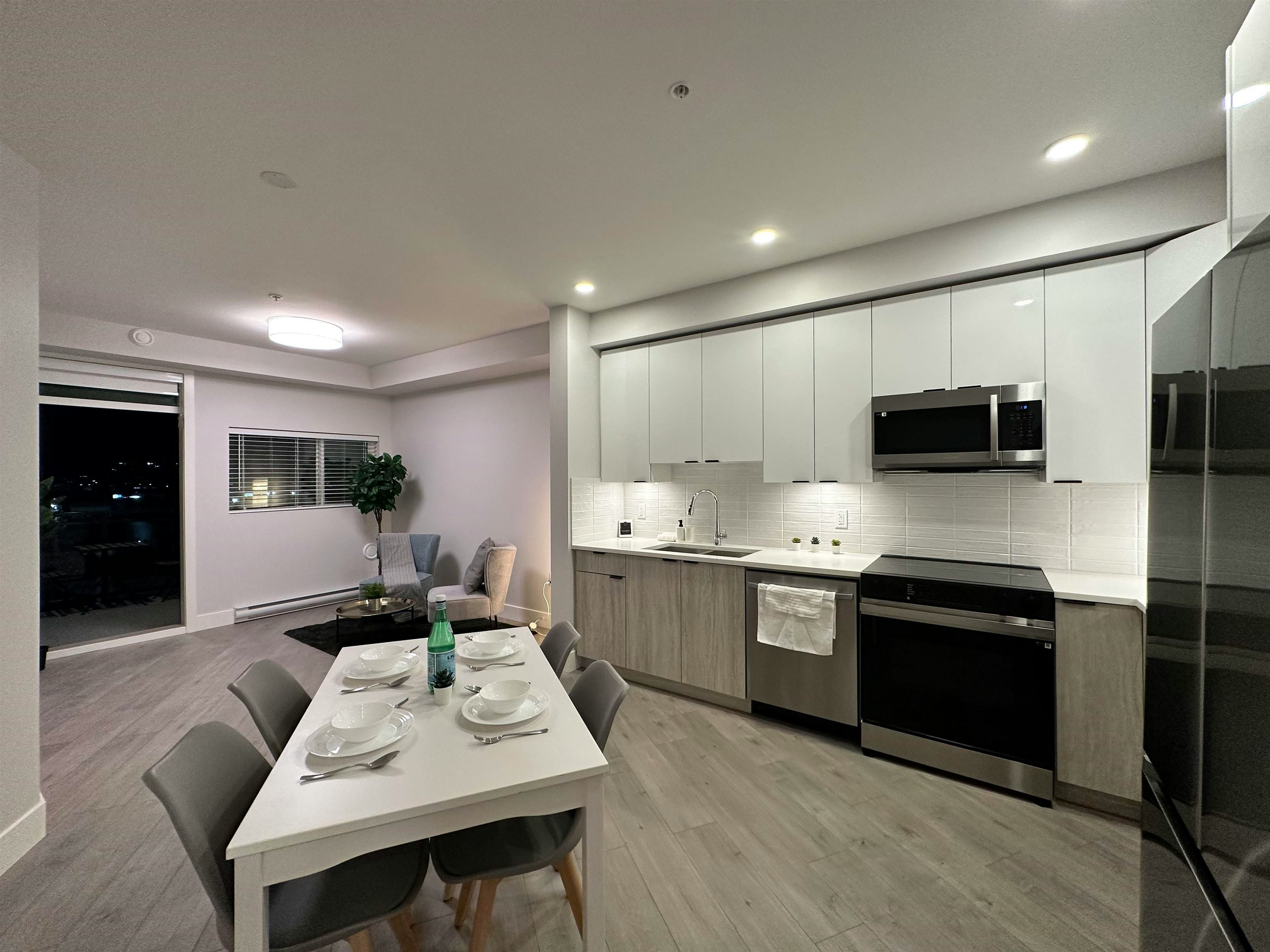 503-20061 Fraser Highway, Langley, BC, V3A 0R4