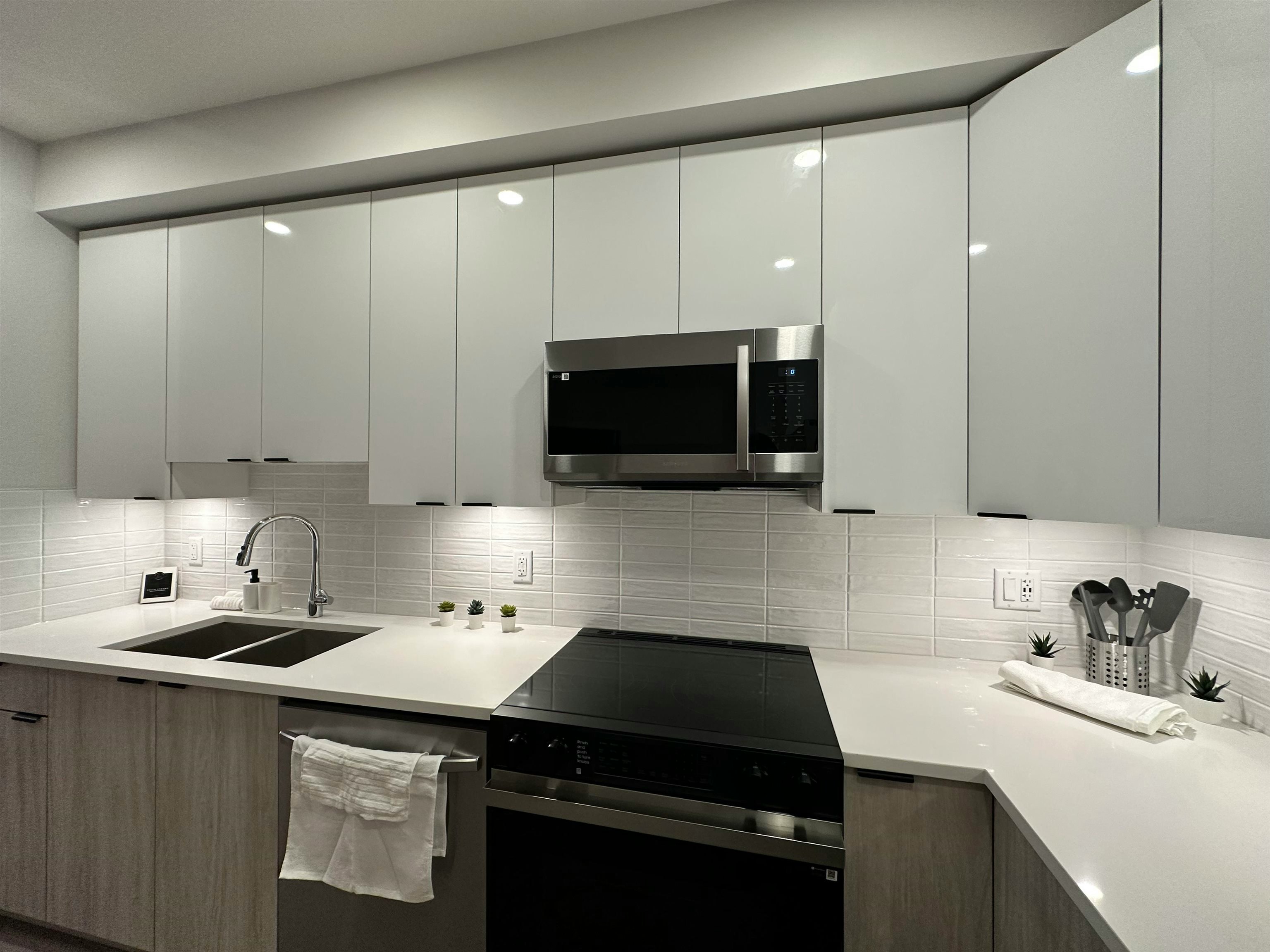 503-20061 Fraser Highway, Langley, BC, V3A 0R4 - 5