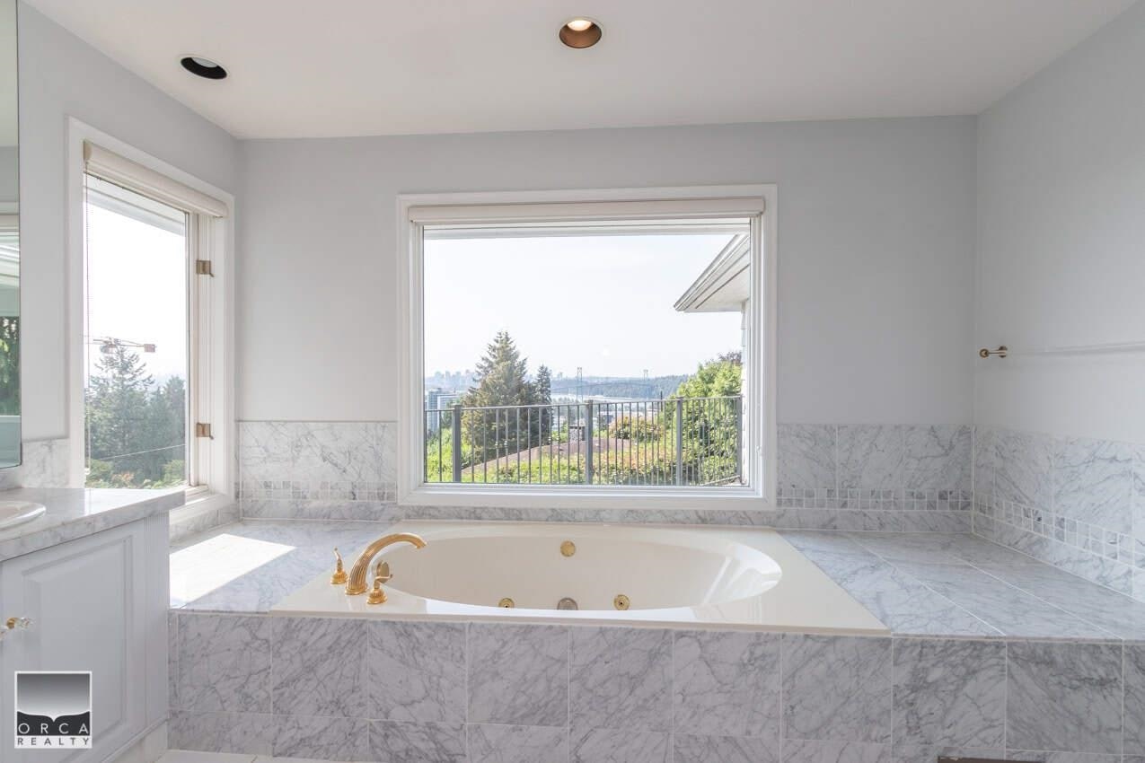 816 Anderson Crescent, West Vancouver, BC, V7T 1S7 - 16