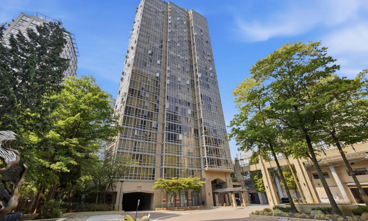 804-950 Cambie Street