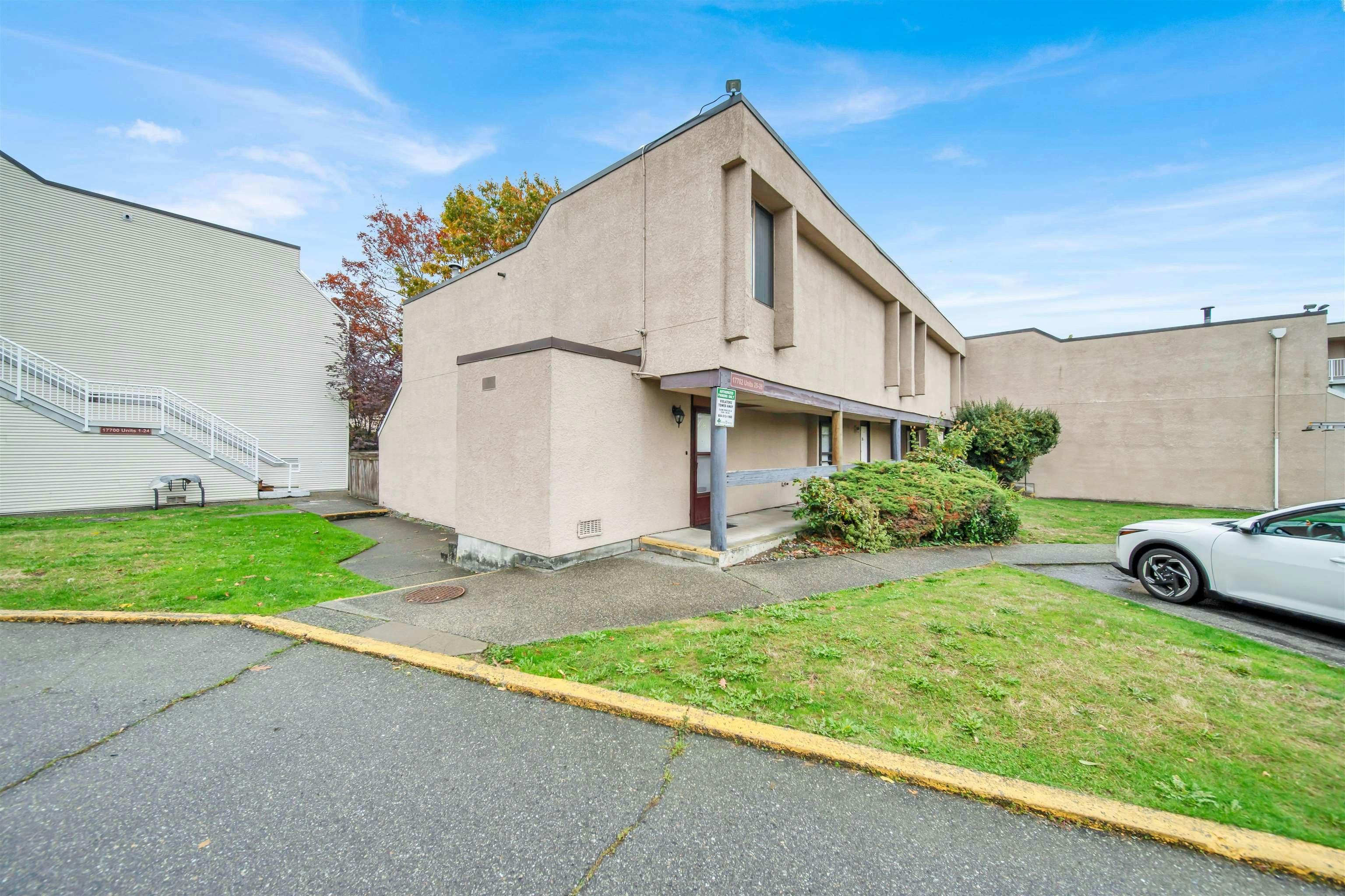 28-17702 60 Avenue, Surrey, BC, V3S 1V2