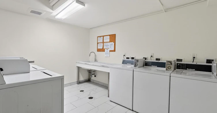 104-170 W 4th Street, North Vancouver, BC, V7H 3A1 - 4