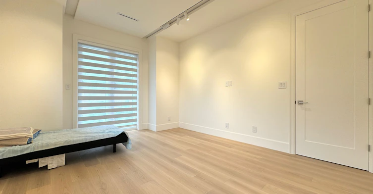 10480 No 4 Road, Richmond, BC, V7A 2Z7