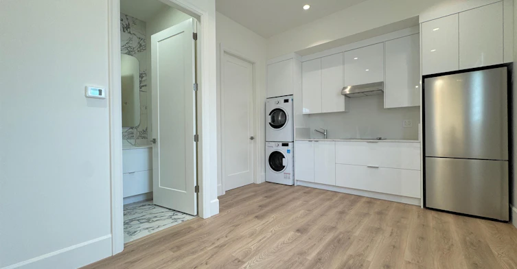 10480 No 4 Road, Richmond, BC, V7A 2Z7 - 4