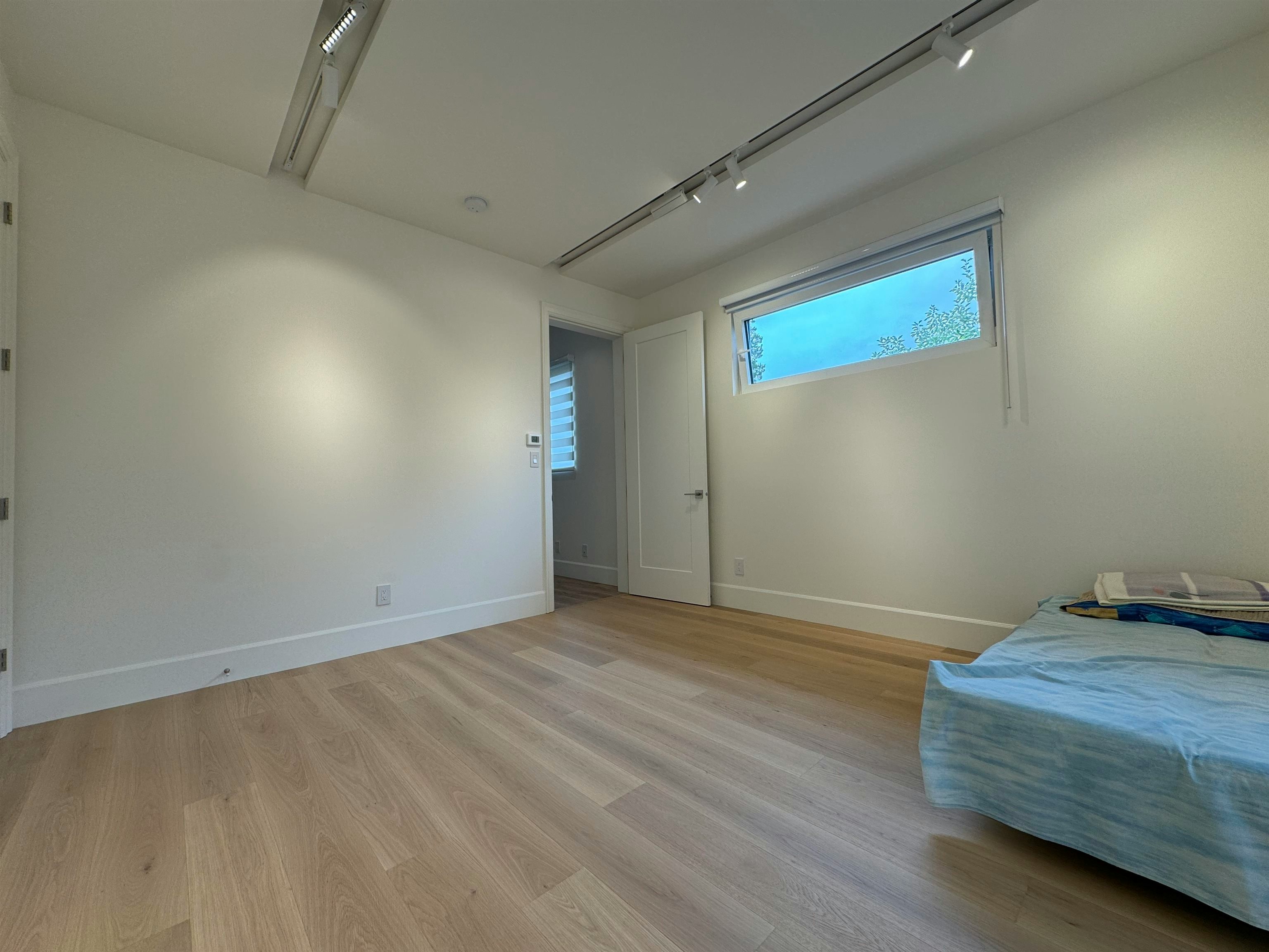 10480 No 4 Road, Richmond, BC, V7A 2Z7 - 5