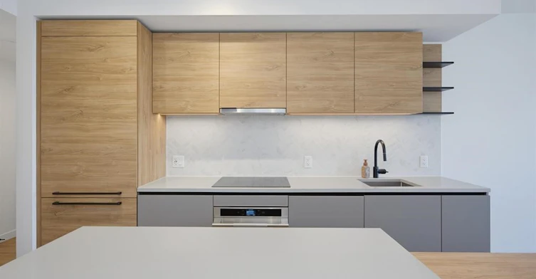 15XX-13428 105 Avenue, Surrey, BC, V3T 0S6 - 4