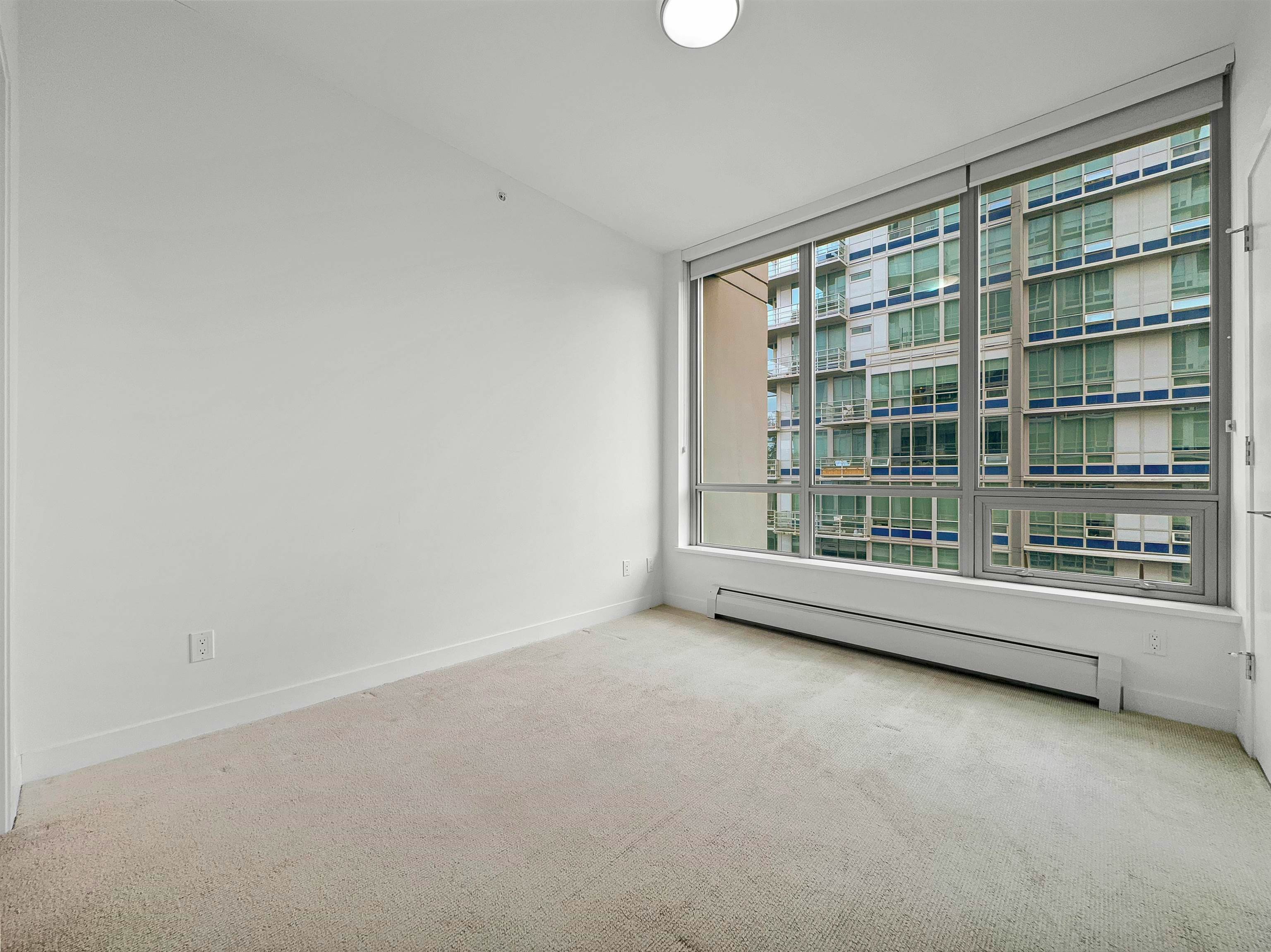 10xx-9060 University Crescent, Burnaby, BC, V5A 0E1 - 8