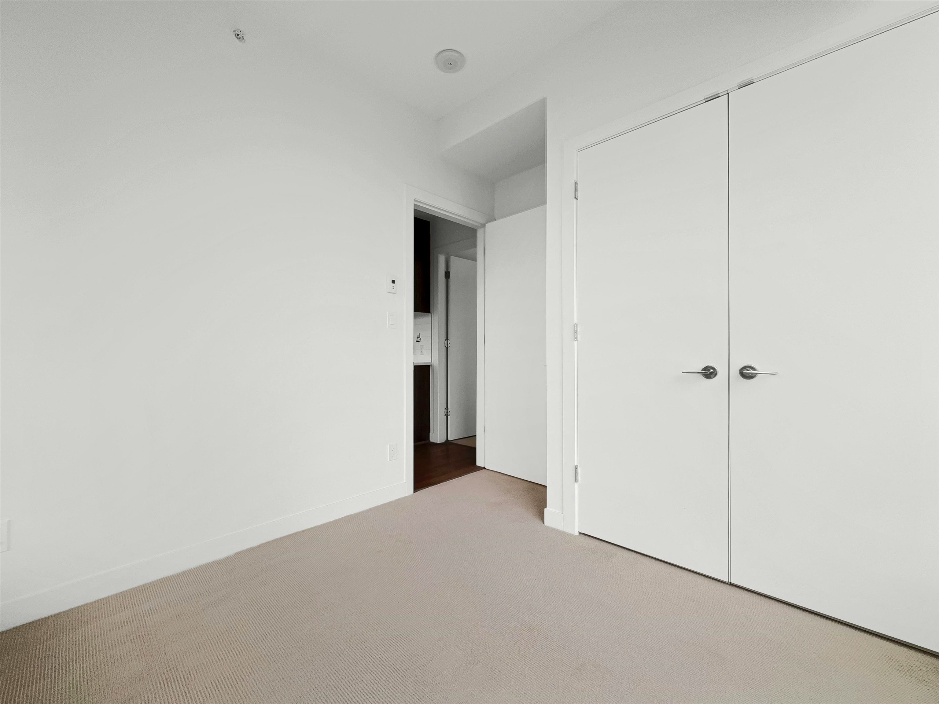 10xx-9060 University Crescent, Burnaby, BC, V5A 0E1 - 7