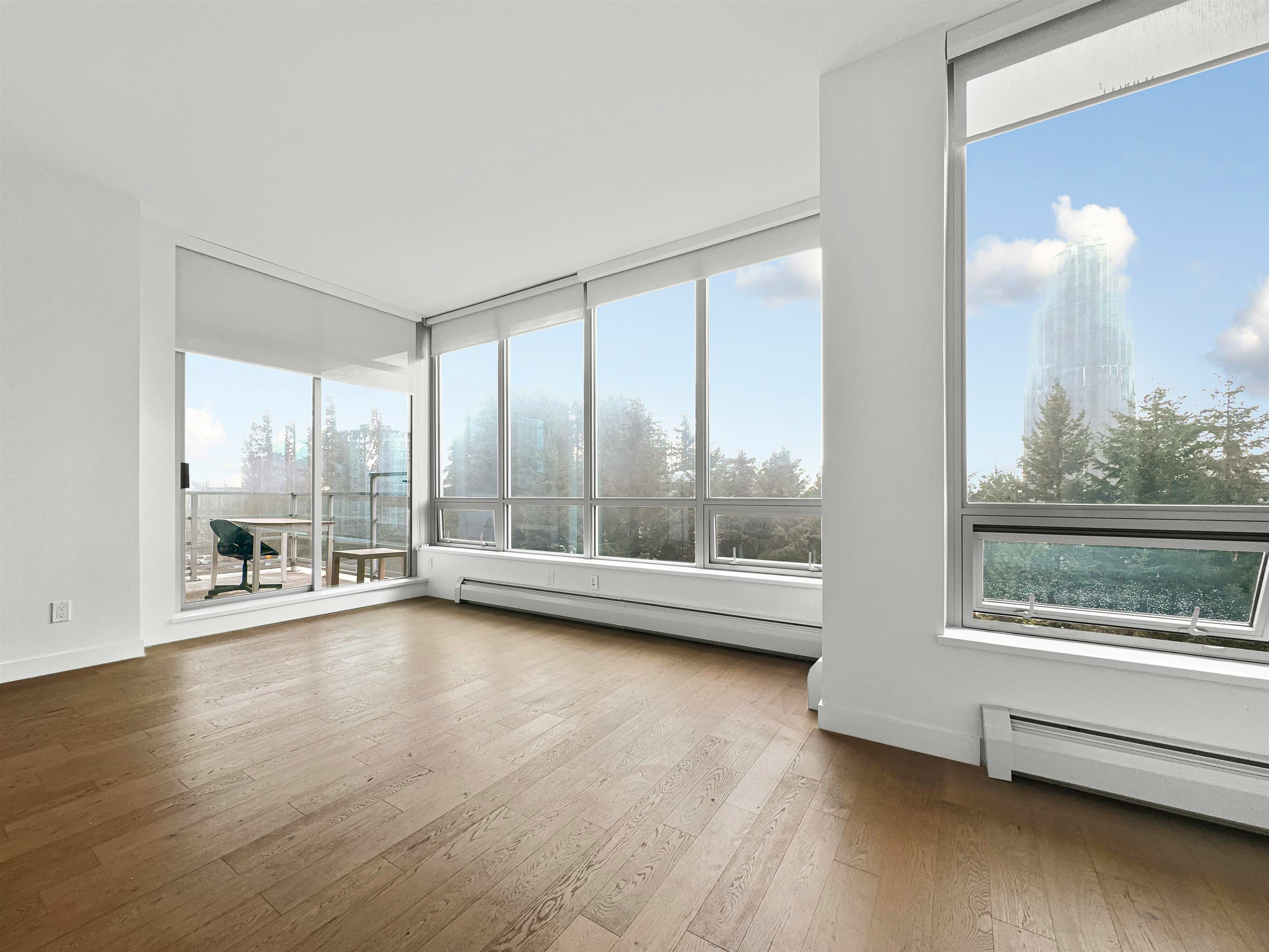 10xx-9060 University Crescent, Burnaby, BC, V5A 0E1 - 4