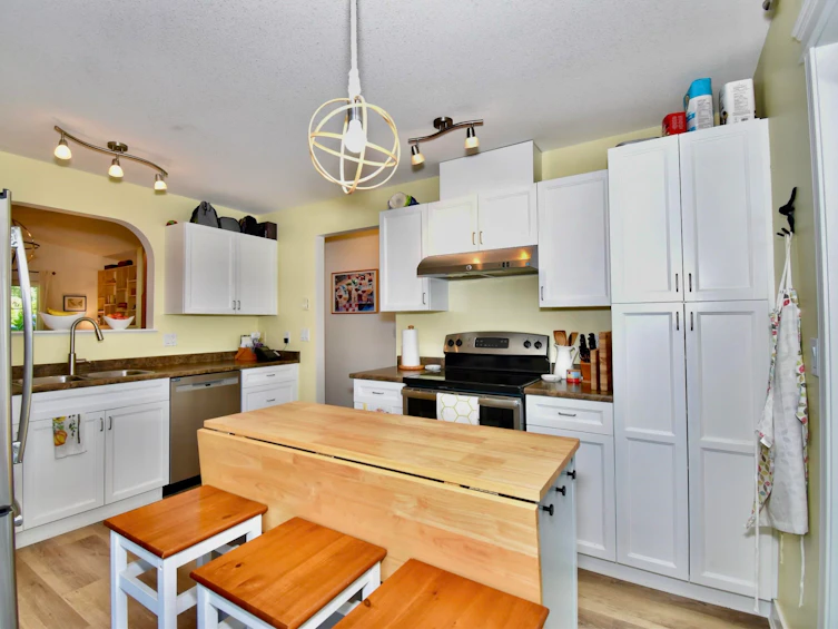 6315 Tower Road, Sechelt, BC, V7Z 0T7 - 14