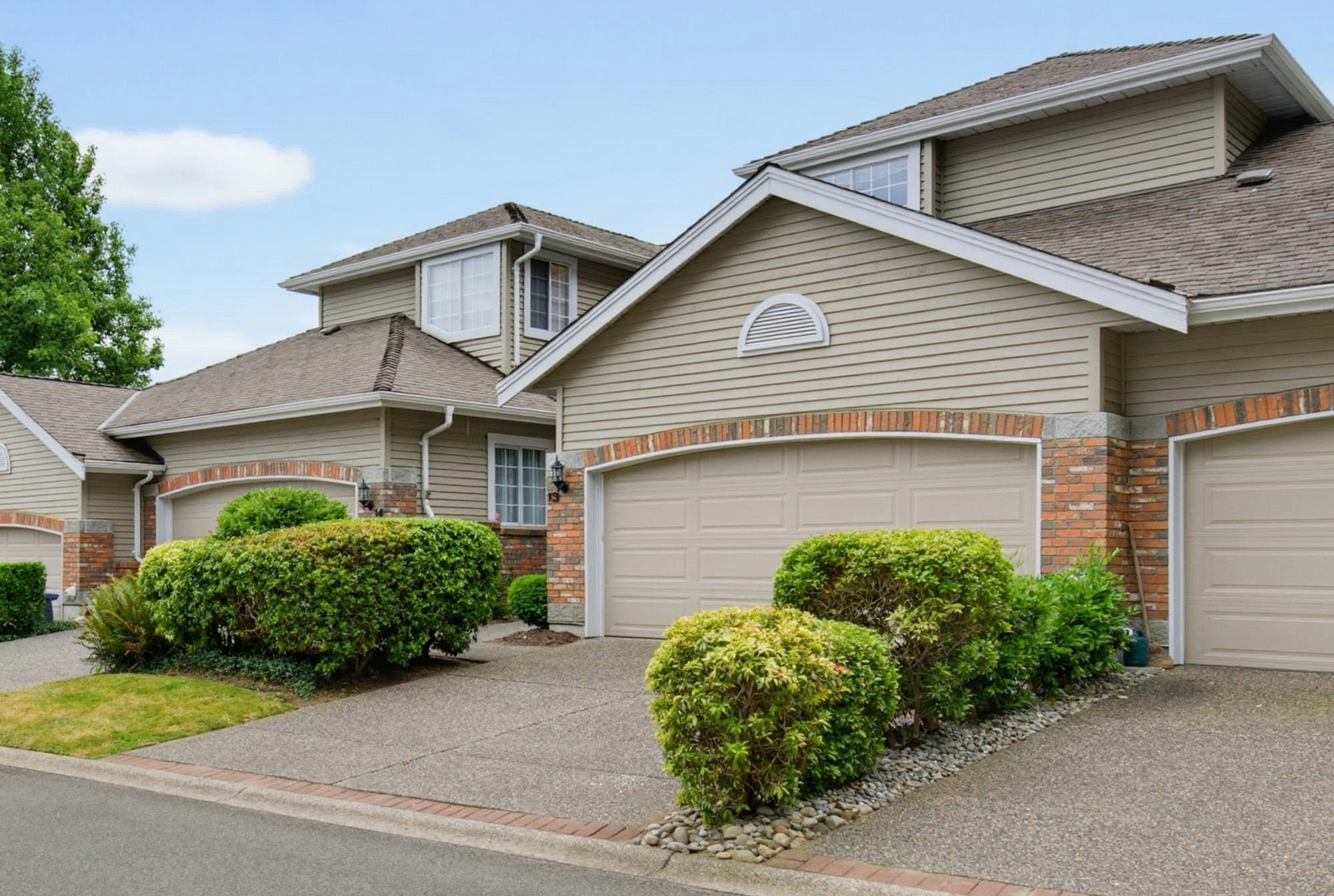 13-2688 150 Street, Surrey, BC, V4P 1P1