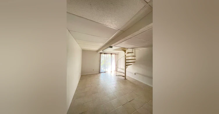 100 Sea Avenue, Burnaby, BC, V5B 3W6 - 8