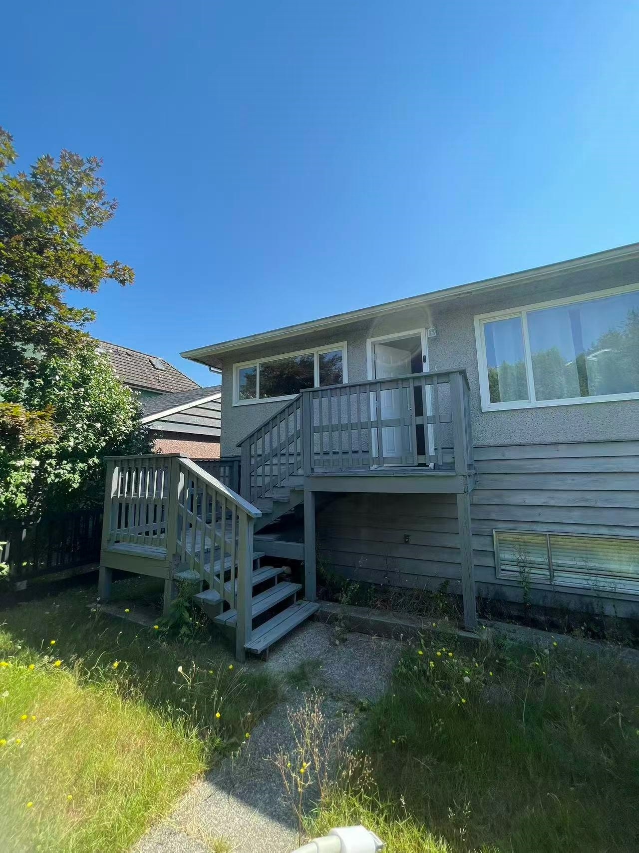100 Sea Avenue, Burnaby, BC, V5B 3W6