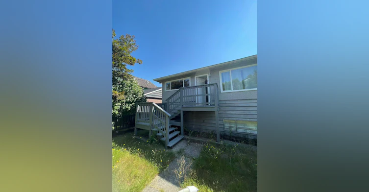 100 Sea Avenue, Burnaby, BC, V5B 3W6