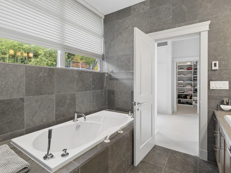 PH1-2210 Chippendale Road, West Vancouver, BC, V7S 3J4 - 29