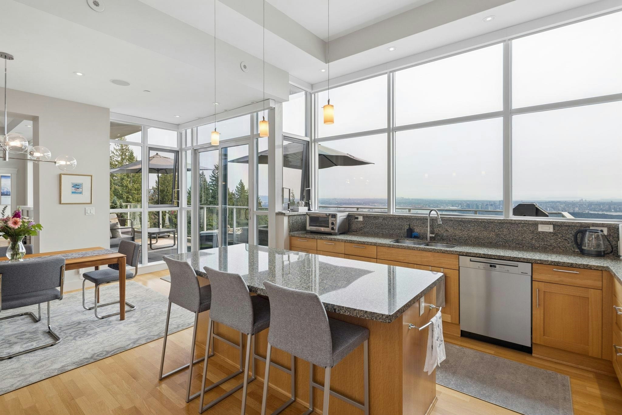 PH1-2210 Chippendale Road, West Vancouver, BC, V7S 3J4 - 16