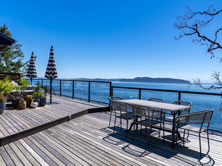7918 Swanson View Drive, Pender Island, BC, V0N 2M2 - 2
