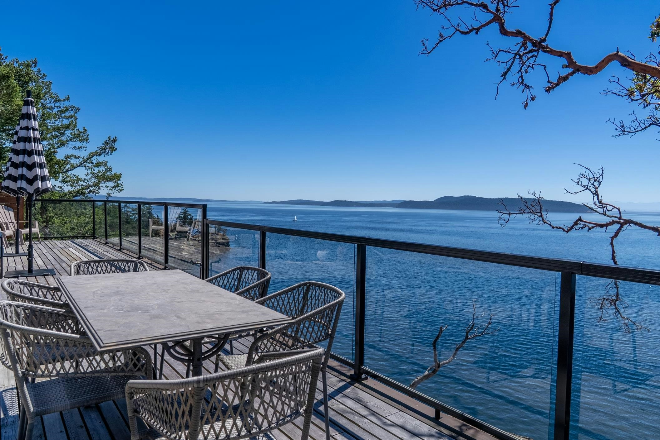 7918 Swanson View Drive, Pender Island, BC, V0N 2M2 - 16