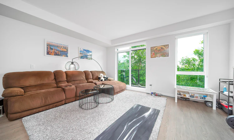 119-4738 Hemlock Way