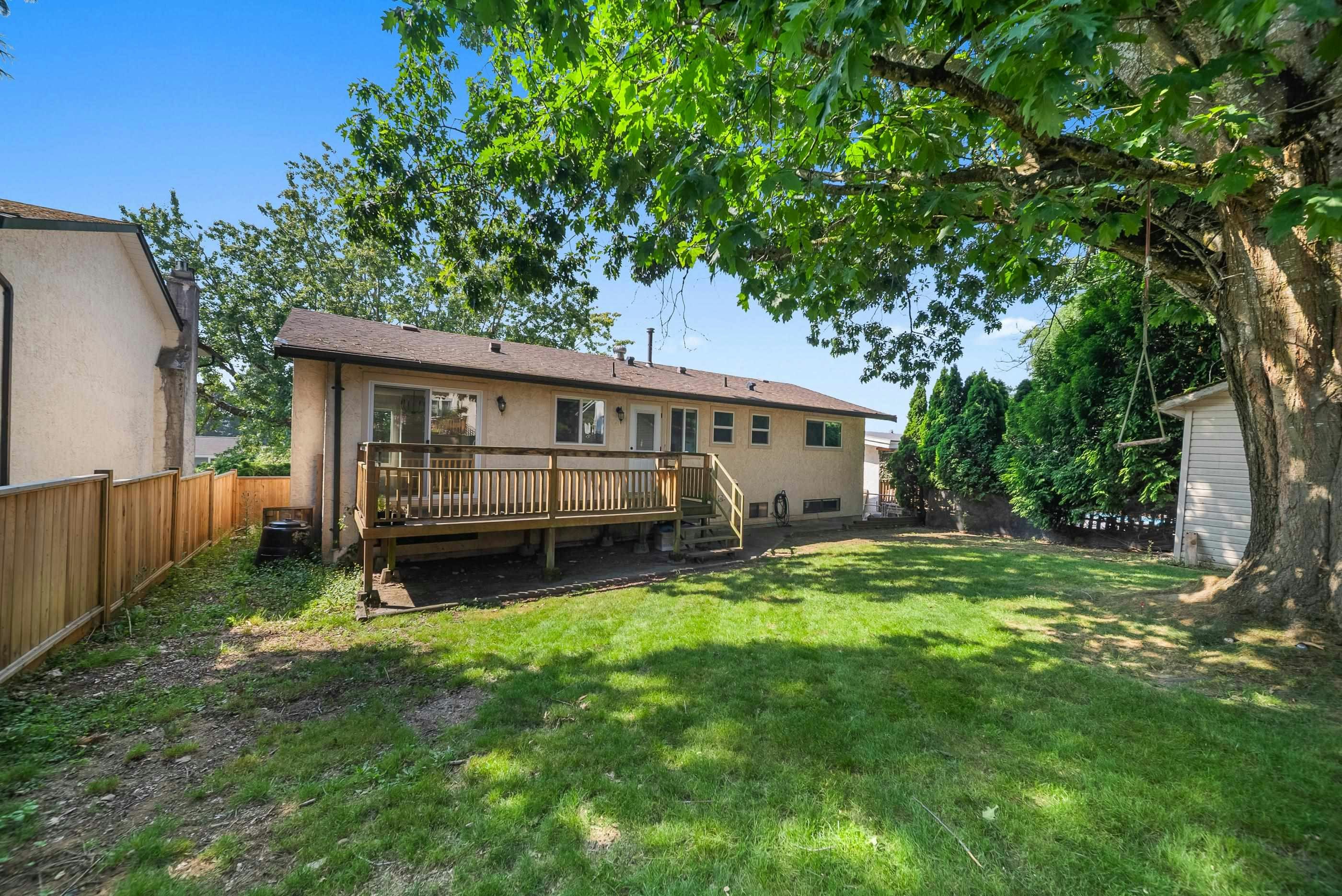 34855 Mcleod Avenue, Abbotsford, BC, V3G 1G9 - 36