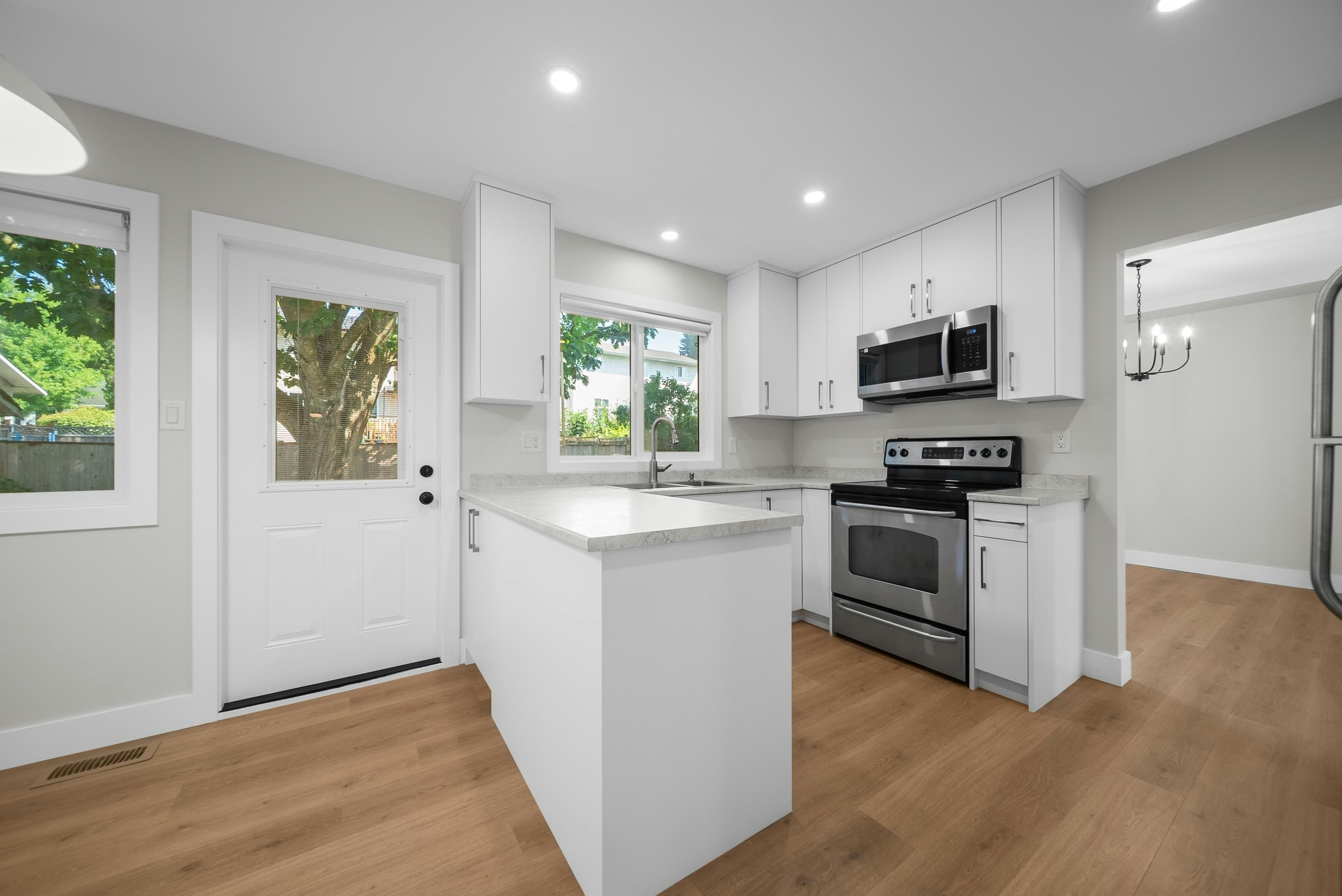 34855 Mcleod Avenue, Abbotsford, BC, V3G 1G9 - 11