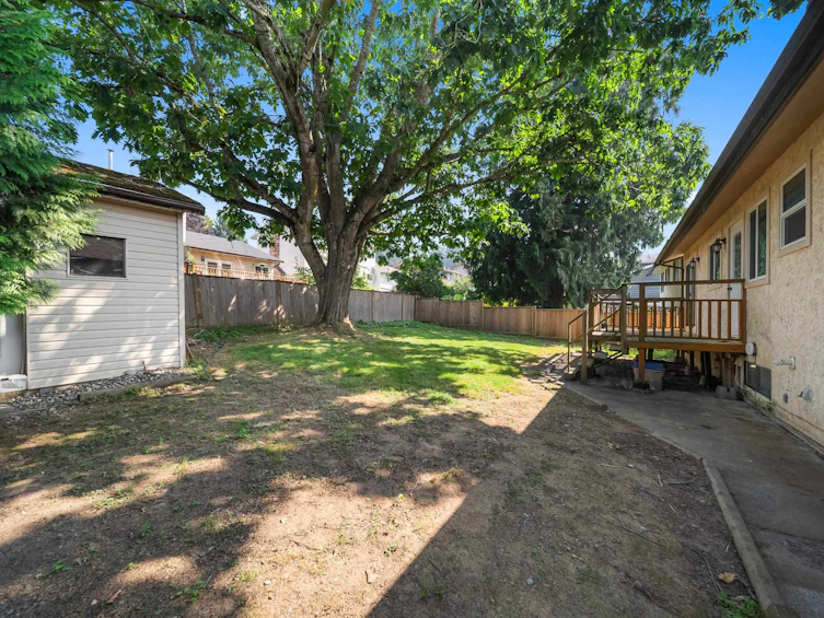 34855 Mcleod Avenue, Abbotsford, BC, V3G 1G9 - 37
