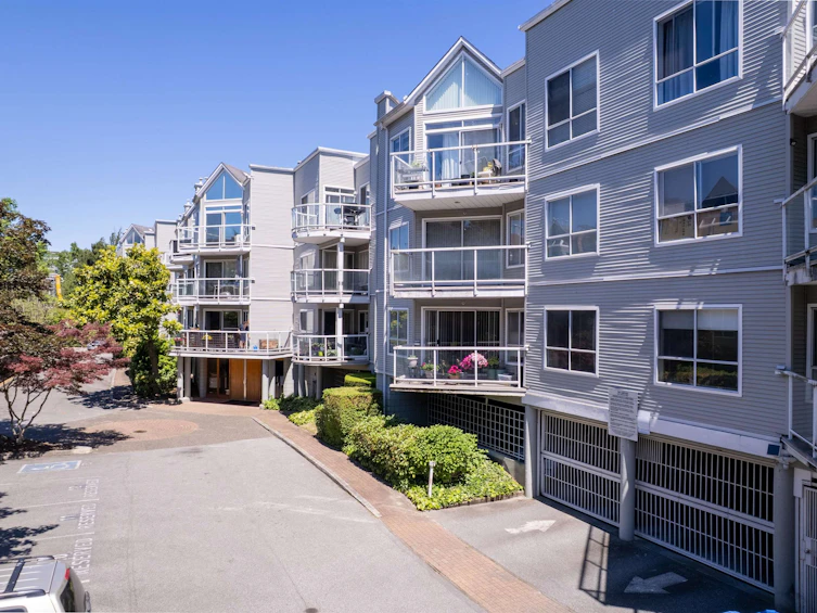 303-8651 Ackroyd Road, Richmond, BC, V6X 1B6 - 23
