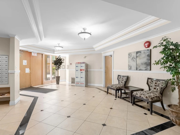 303-8651 Ackroyd Road, Richmond, BC, V6X 1B6 - 20