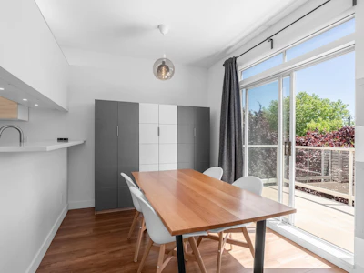303-8651 Ackroyd Road - 5