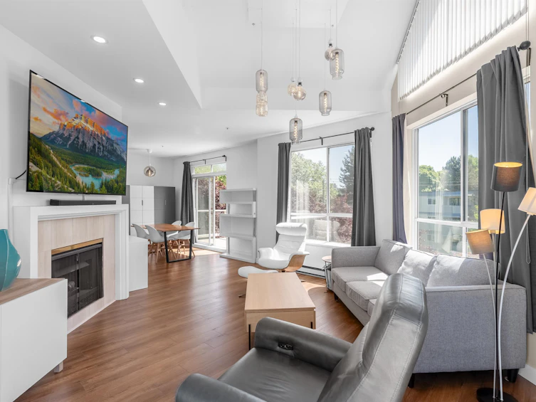 303-8651 Ackroyd Road, Richmond, BC, V6X 1B6 - 3
