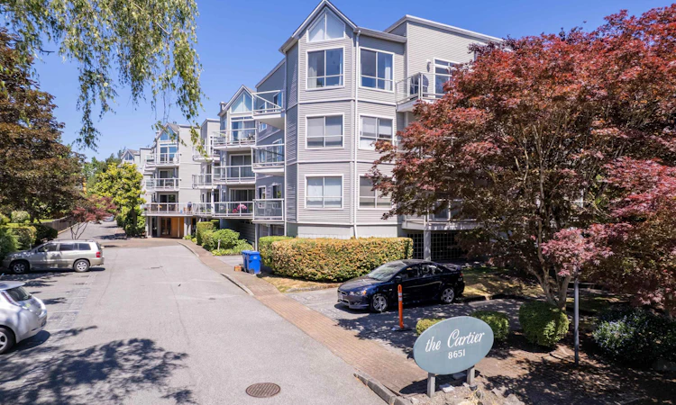 303-8651 Ackroyd Road