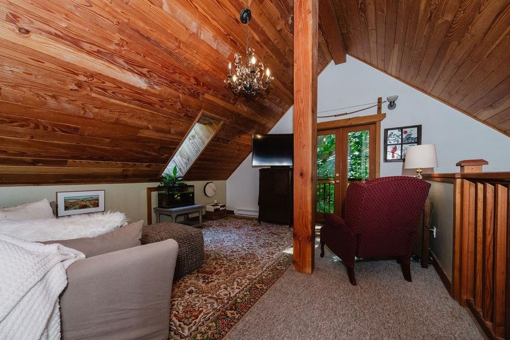 2867 Lower Road, Roberts Creek, BC, V0N 2W6 - 16