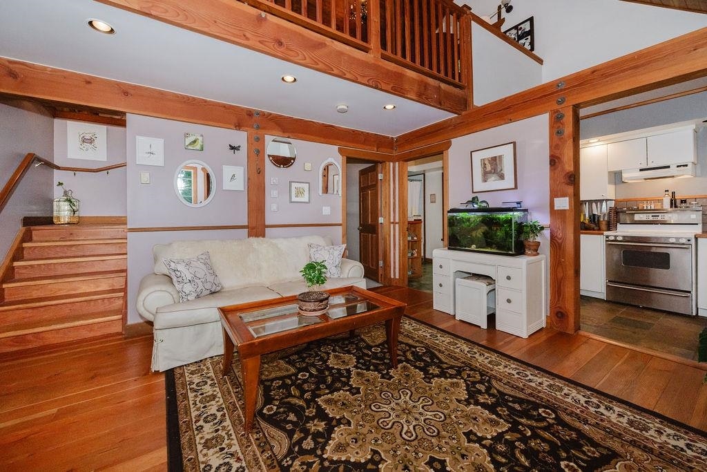 2867 Lower Road, Roberts Creek, BC, V0N 2W6 - 6