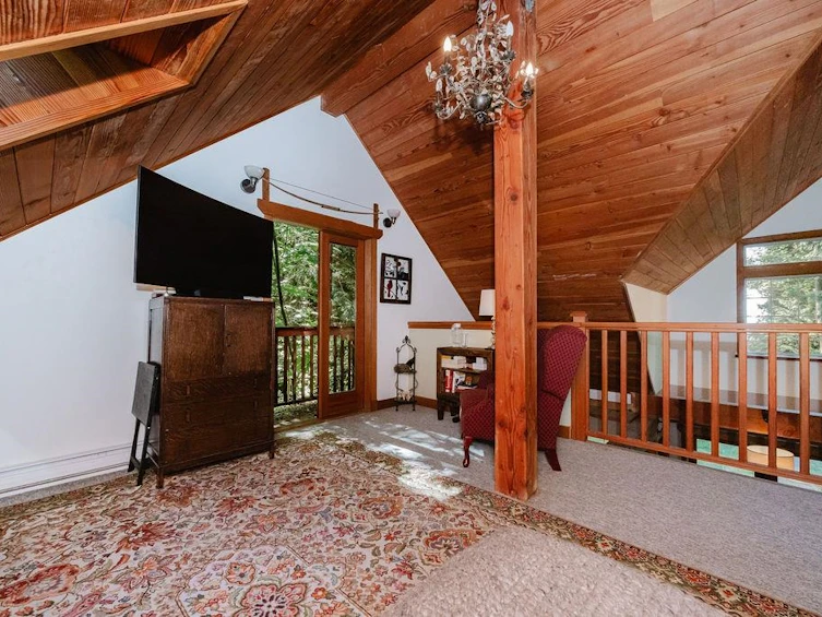 2867 Lower Road, Roberts Creek, BC, V0N 2W6 - 14