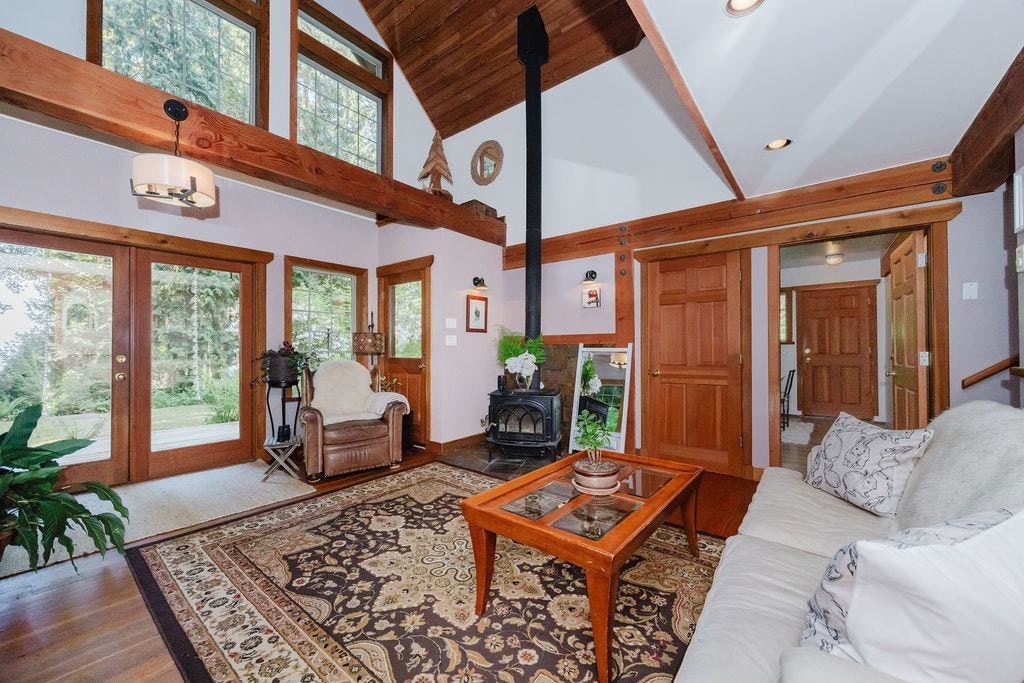 2867 Lower Road, Roberts Creek, BC, V0N 2W6 - 7
