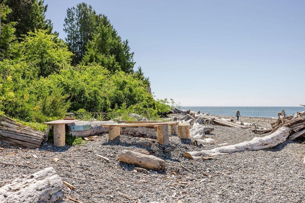 2867 Lower Road, Roberts Creek, BC, V0N 2W6 - 38