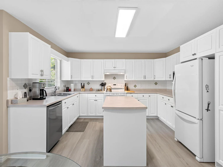 1252 Dewar Way, Port Coquitlam, BC, V3C 5Z1 - 18