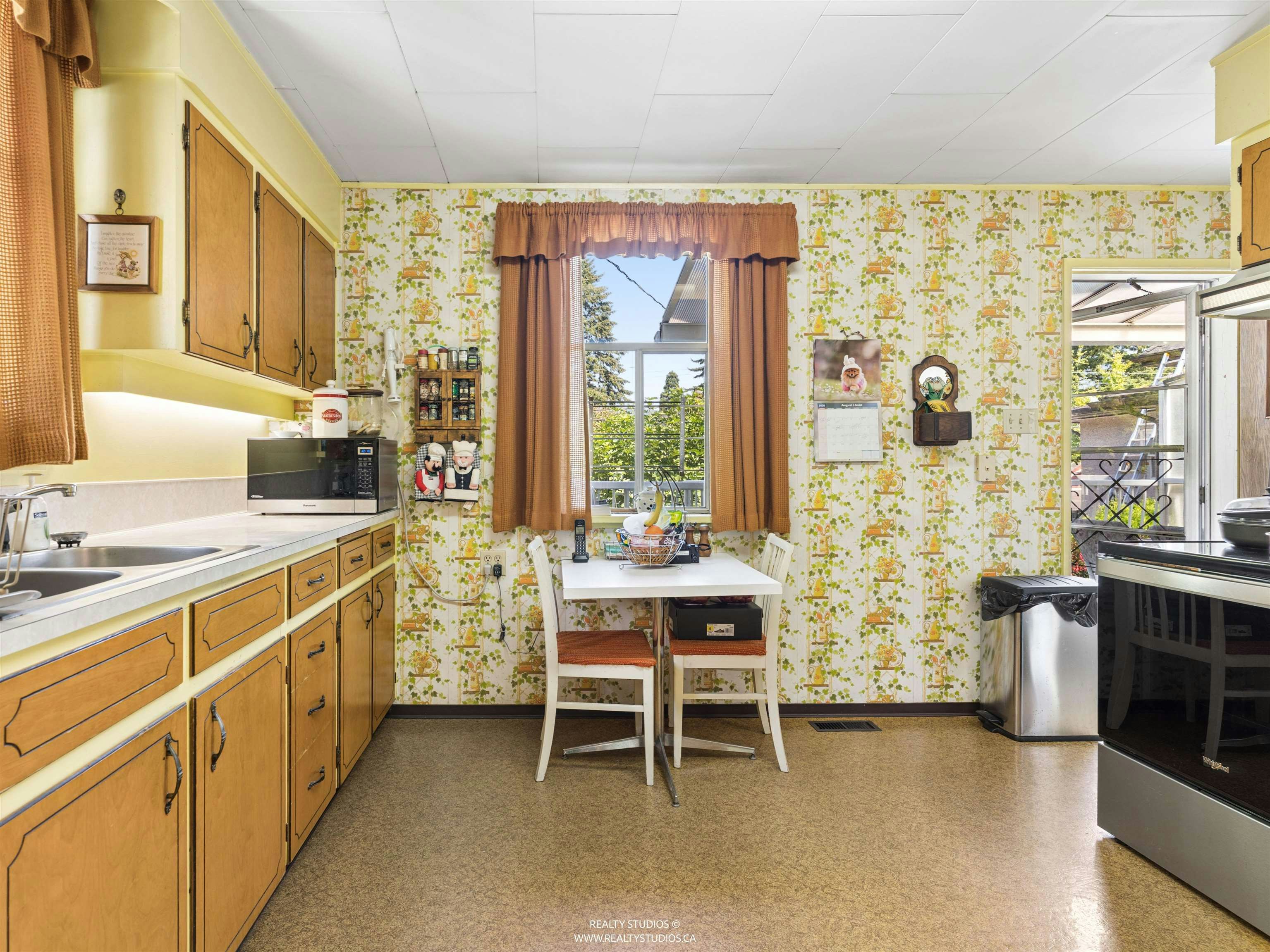 461 W 18th Avenue, Vancouver, BC, V5Y 2A9 - 9