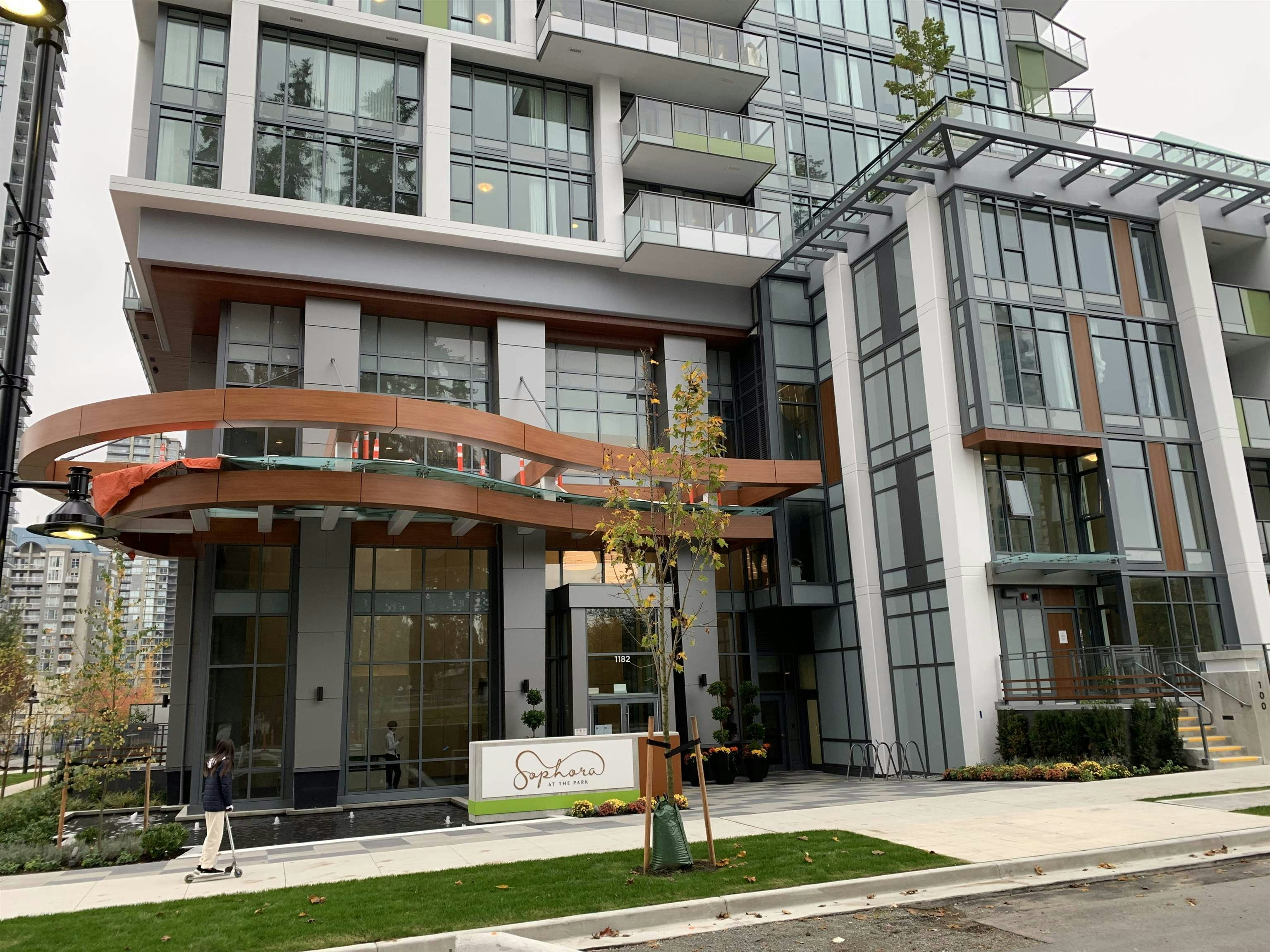 1803-1182 Westwood Street, Coquitlam, BC, V3B 0T9