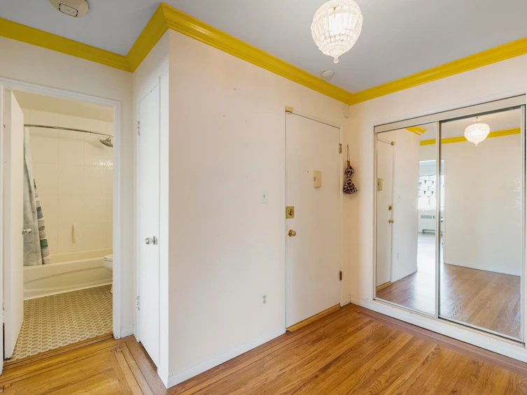 205-1695 W 10th Avenue, Vancouver, BC, V6J 2A2 - 12
