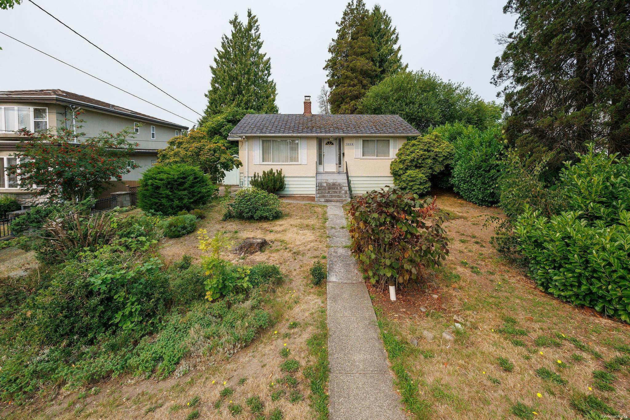7289 Dow Avenue, Burnaby, BC, V5J 3X3