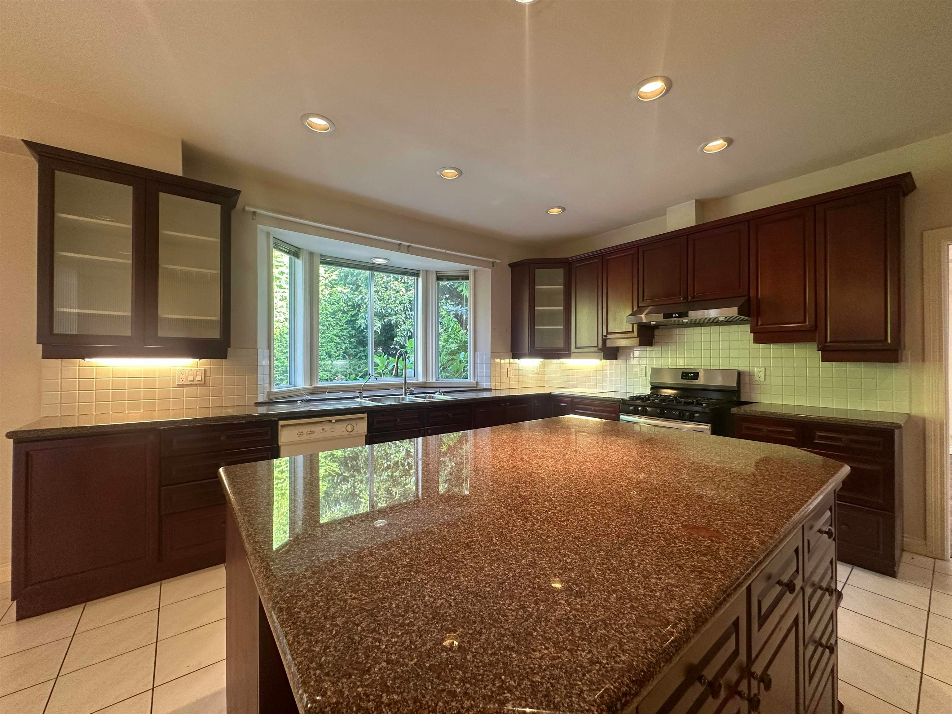 43XX Pendlebury Road, Richmond, BC, V7E 1E4 - 9