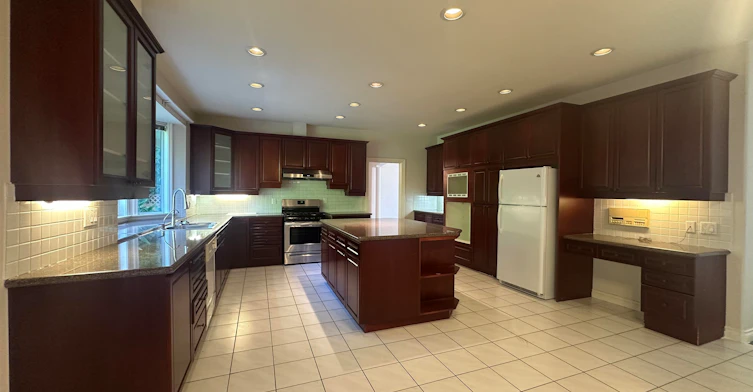 43XX Pendlebury Road, Richmond, BC, V7E 1E4 - 8