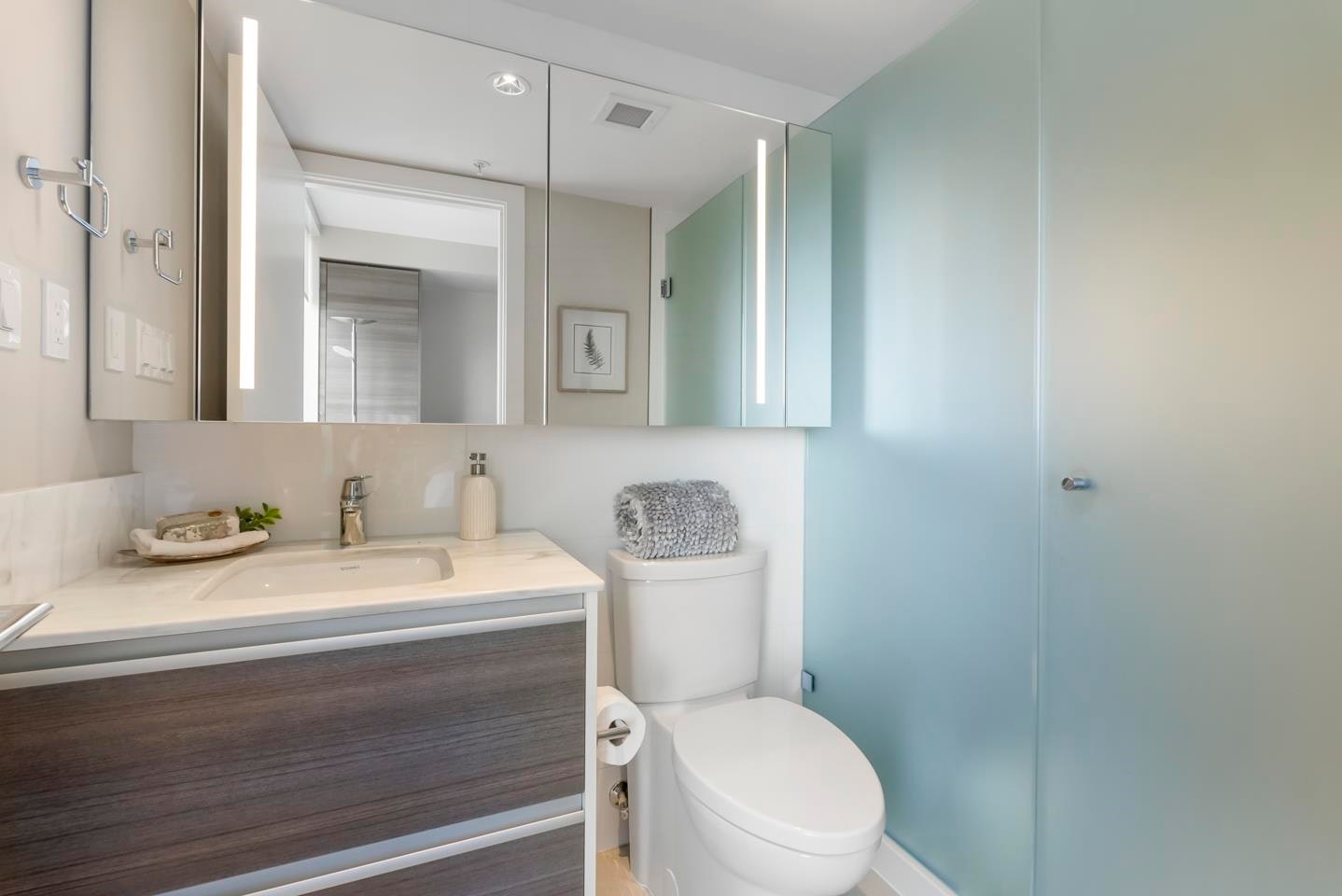 2305-13398 104 Avenue, Surrey, BC, V3T 1V6 - 15