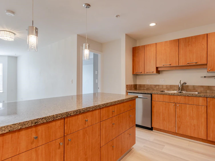 311-5438 198 Street, Langley, BC, V3A 1G2 - 13
