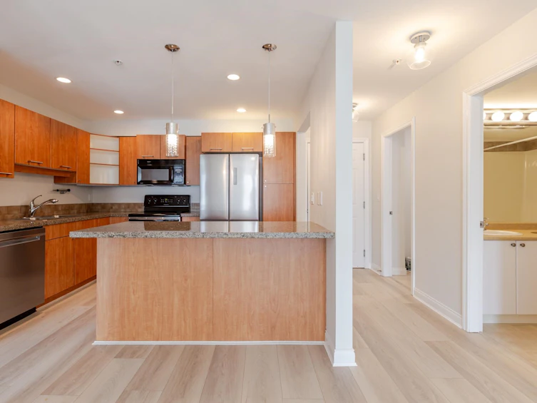 311-5438 198 Street, Langley, BC, V3A 1G2 - 10