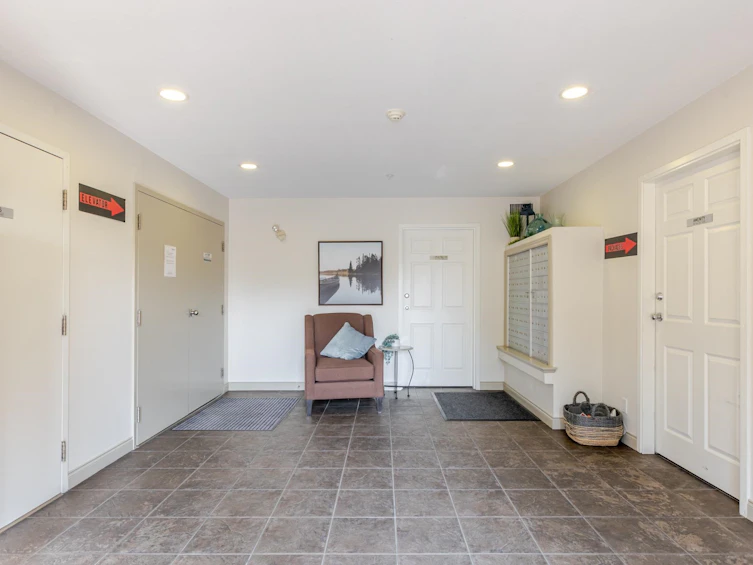 311-5438 198 Street, Langley, BC, V3A 1G2 - 5