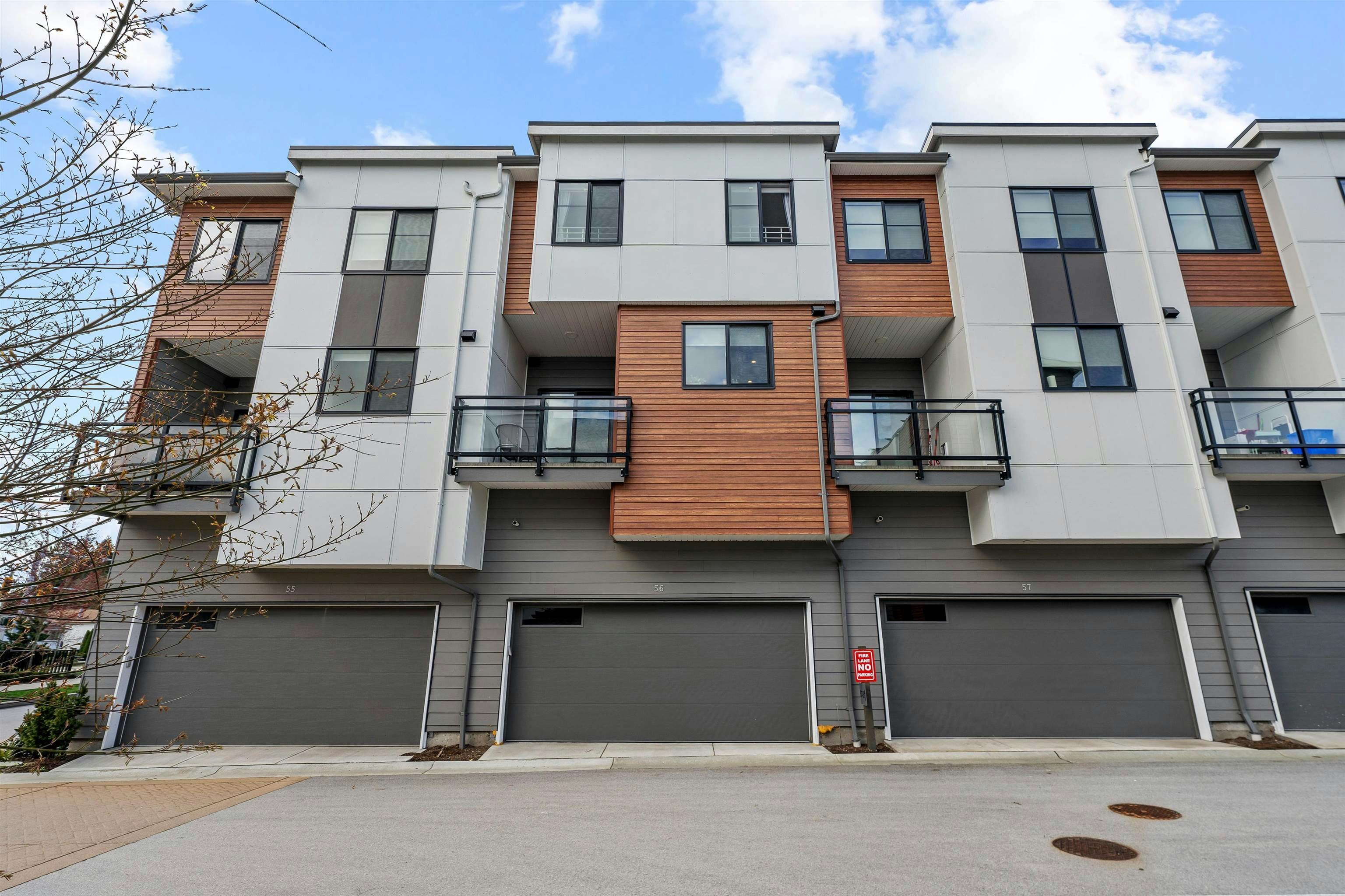 56-1639 162 Street, Surrey, BC, V4A 4Y1
