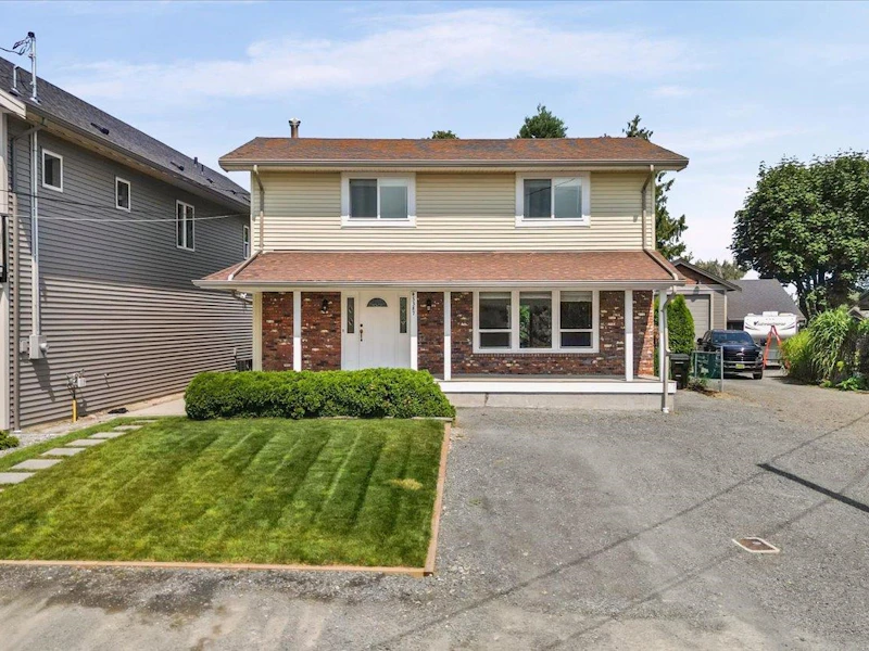 45387 Jewel Avenue, Chilliwack BC V2R 4C2
