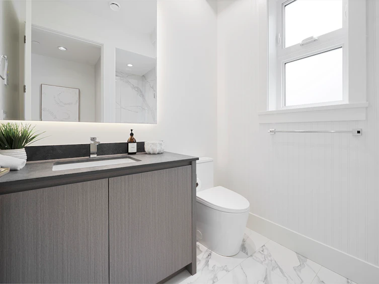 2-1958 W 60th Avenue, Vancouver, BC, V6P 2B1 - 10